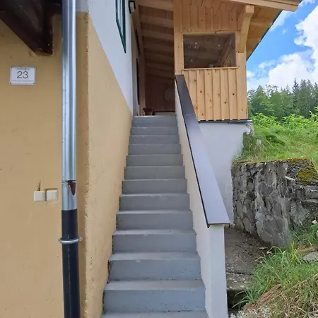 Zuhaus Stallehen
